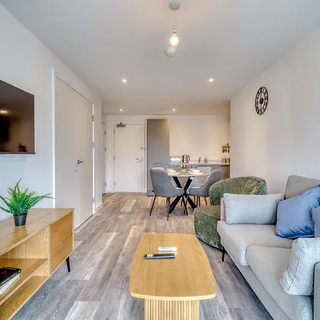 Manchester, Eccles 2 Bedroom & 1 Bedroom Apartments, Close To Old Trafford, Salford, Manchester