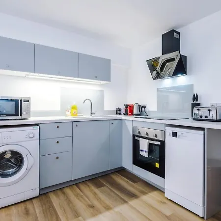 Centre, Full Kitchen, Wi-fi Apartment Manchester