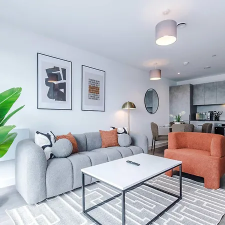 Stylish 2br In Centre Lägenhet *