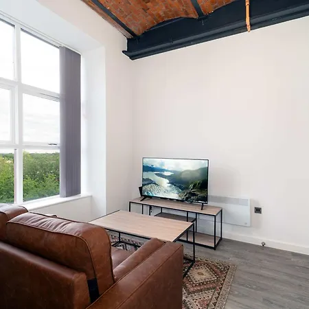 Contemporary 2 Bedroom In