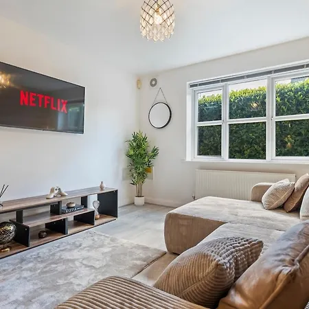 Διαμέρισμα Luxury 2 Bed Open Plan In Wythenshawe *