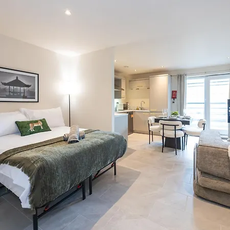 Apartmán Chic Near Old Trafford & Exchange Quay Tram