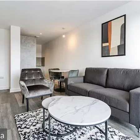 J&e Modern
