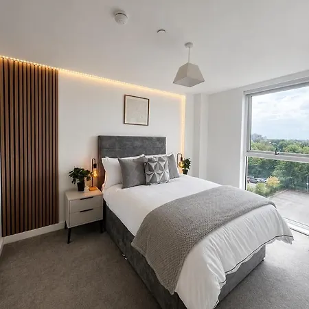 דירה New! Stunning Two Bed Flat In With Balcony