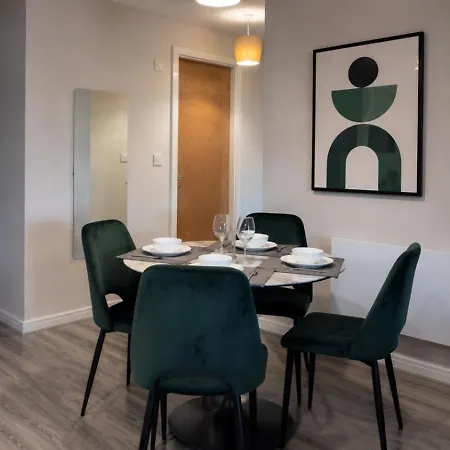Free Parking! 2 Bed Near Deansgate, Oxford Rd & Centre Daire *
