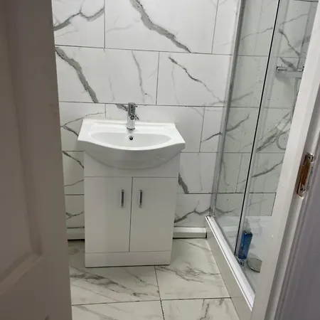 Apartmán Daddy - Near Stockport Road And Longsight Market *