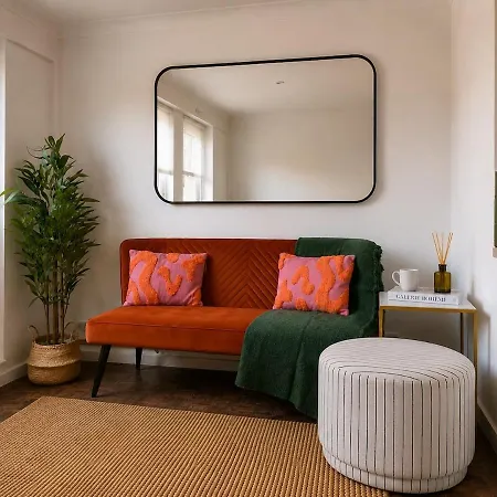 Piccadilly 3Br House Parking & Private Terrace