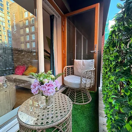 Elite Serviced 2br Balcony Centre * Manchester