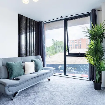 Centre, Salford, Modern Spacious * Manchester