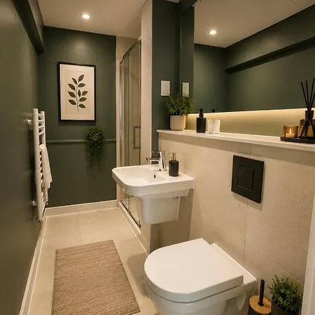 아파트 2 Bedroom 2 Bathrooms - Modern - Old Trafford - Centre - Rooftop Access *
