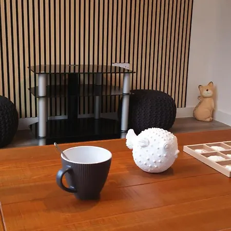 Bee Kinetic - Modern Penthouse Duplex Wifi Netflix With Paid Parking