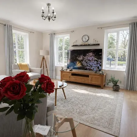 2 Bedroom Flat Διαμέρισμα *