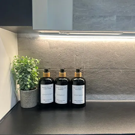 Luxury 2 Bedroom In Mcr- En-suite- Parking- Terrace- Gym *