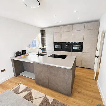 Διαμέρισμα Away From - Sleeps 6 Μάντσεστερ