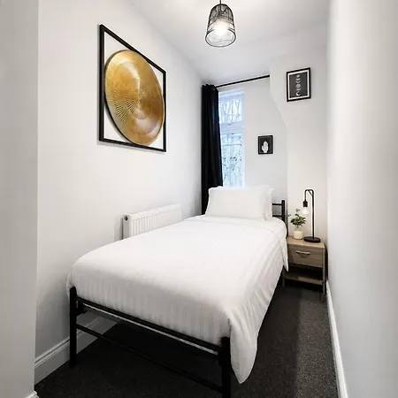 Salford Retreat - 3 Bedrooms - Sleeps 5 - River * מנצ'סטר
