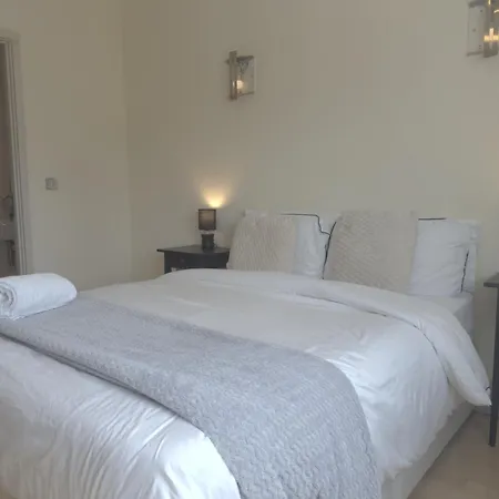 Апартаменты Premium 2 Bed In The Heart Of Center Манчестер