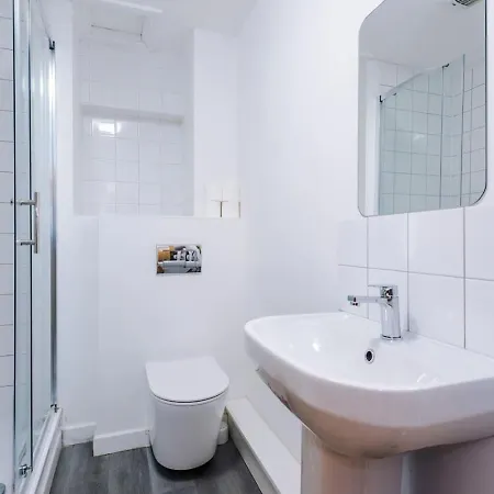Apartment Centre, Full Kitchen, Wi-fi