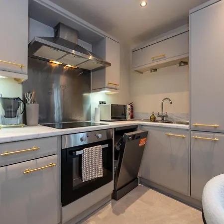Apartmán Chic Near Old Trafford & Exchange Quay Tram *