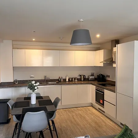 Stylish-modern 3-bed Townhouse Διαμέρισμα