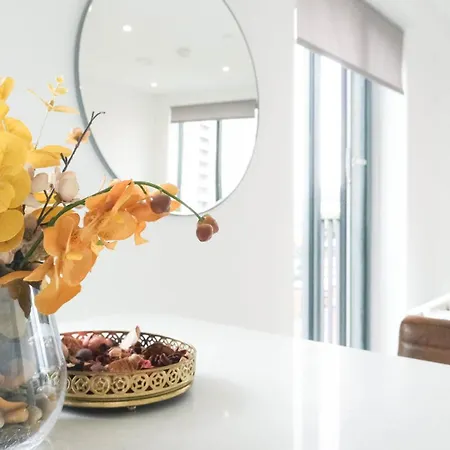 Waterfront Luxury 2br Flat Salford Διαμέρισμα