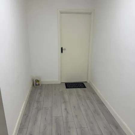 2 Bed Flat In Cheetham Hill, Apartmán *