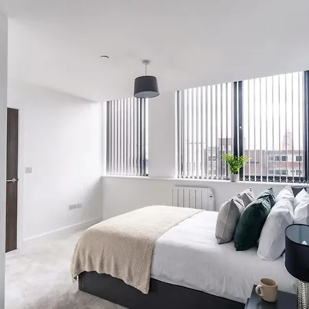Chic 1br Flat At Alexandra Rise *