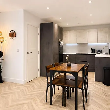 Apartmán Modern 1br - Sleeps 4 - Free Parking - *