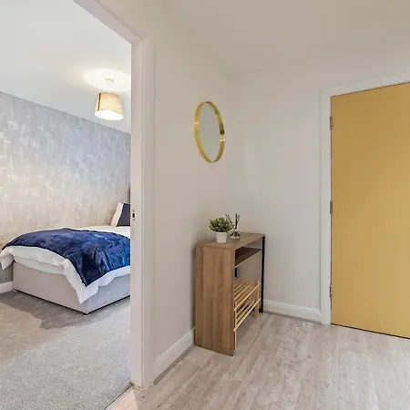 아파트 Luxury 2 Bed Open Plan In Wythenshawe