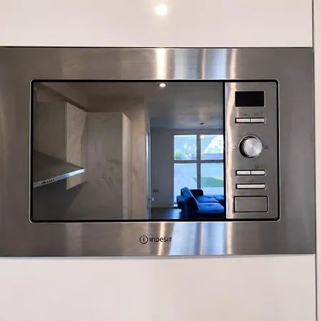Luxury 2 Bed Duplex In Town Centre Lägenhet *
