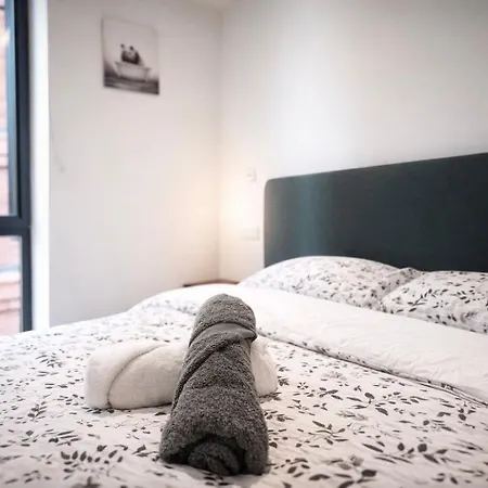 Daire Industrial Luxe 2br Designer Flat Near Victoria Manchester
