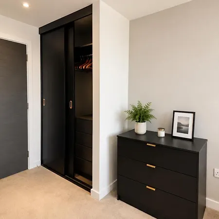 Апартаменты Greengate Homes