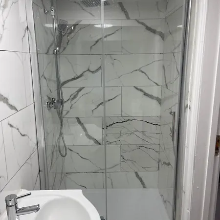 Apartmán Daddy - Near Stockport Road And Longsight Market *