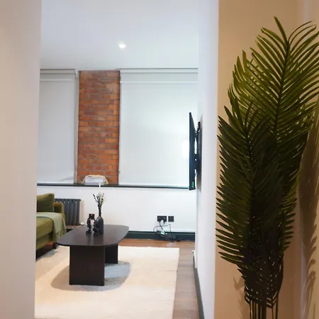 Modern 1-bed With Gym Near Ao Arena & Victoria Station Manchester