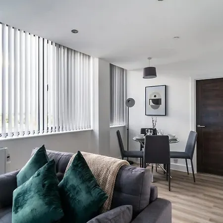 Chic 1br Flat At Alexandra Rise 맨체스터