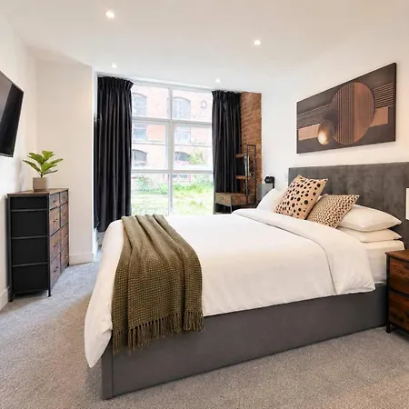 Stylish 1br - Sleeps 4 - Free Parking - * Manchester