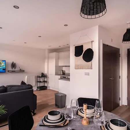 Stylish 1 Bedroom In Alexandra Rise Daire Manchester