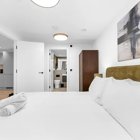 Ancoats Sleeps 6 Centre