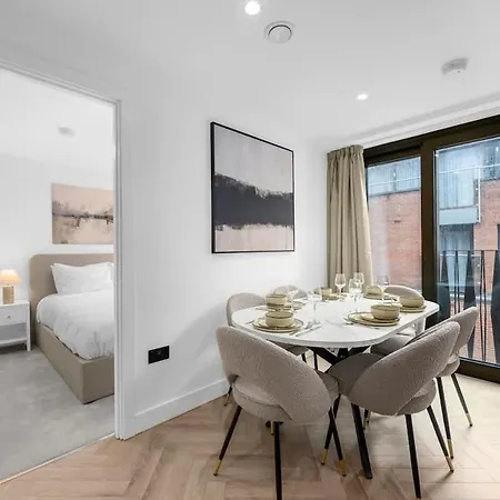 Stunning 2 Bed By Superhost Daire