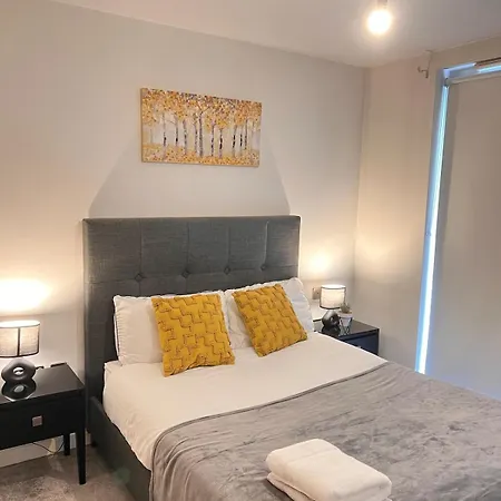 Stylish-modern 3-bed Townhouse Διαμέρισμα