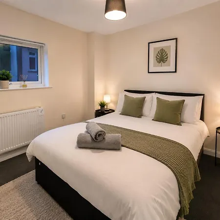 Bluebird Luxury Suites II *