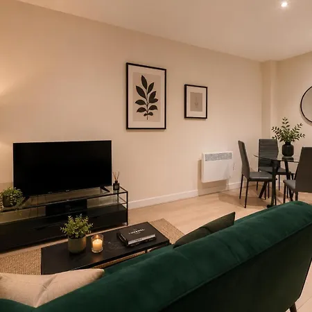 Bluebird Manchester Suites II Manchester