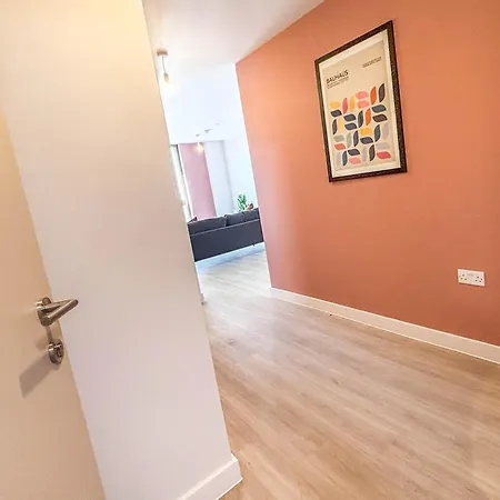 Stylish 2 Bedroom In Old Trafford Apartmán