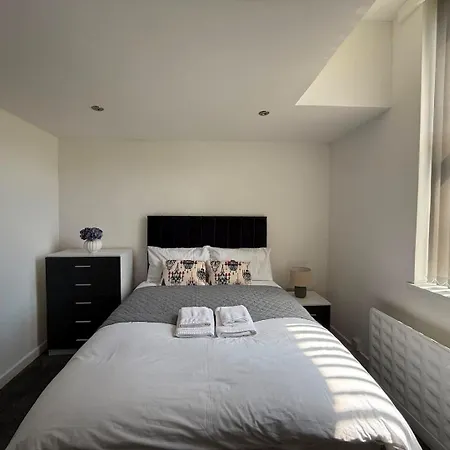 Διαμέρισμα Casa Cove Gf With Parking - 5 Min To Hospital Μάντσεστερ