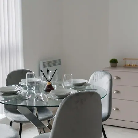 Chic Salford Near Metro & Mediacityuk Appartamento Manchester
