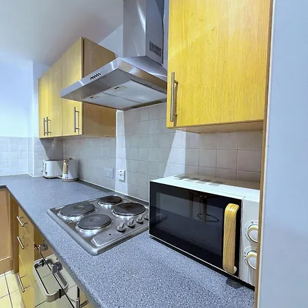 Daire Elite Serviced 2br Balcony Centre *