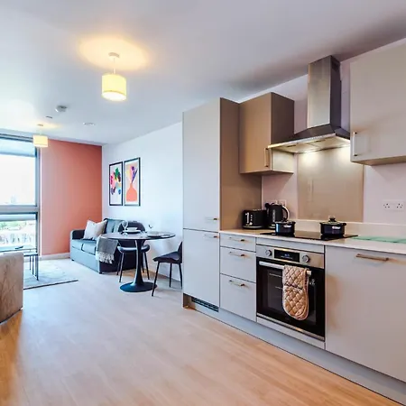 1bdr Old Trafford View Rooftop Terrace Apartman Manchester