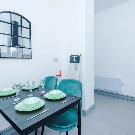Entire Place - Mcr Flat - Sleeps 3 * Μάντσεστερ