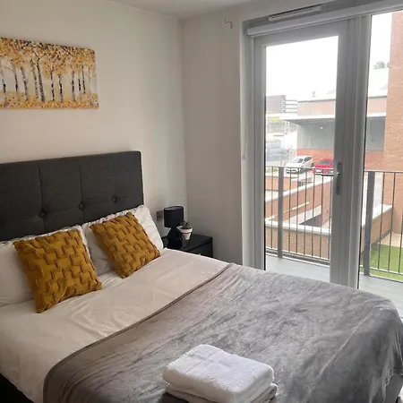 Διαμέρισμα Stylish-modern 3-bed Townhouse