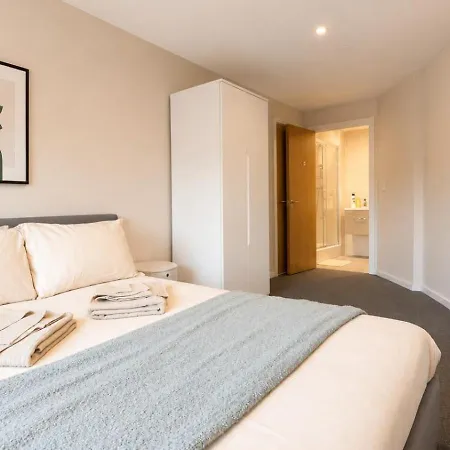Free Parking! 2 Bed Near Deansgate, Oxford Rd & Centre Manchester