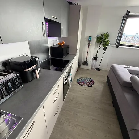 Luxury Penthouse - - Old Trafford Views Apartmán *